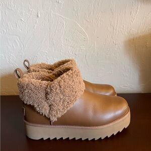 UGG Women's Ultra Mini Alina Curled Genuine Shearling Platform Boots